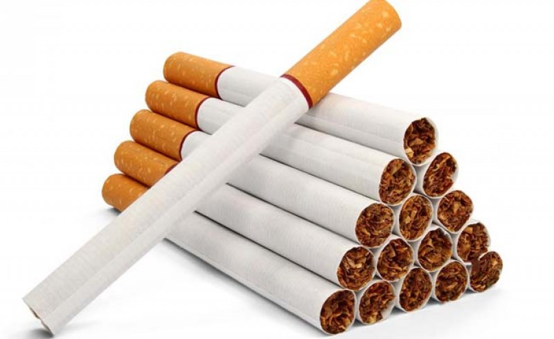 کشف بیش از  11 هزار  نخ سیگار در واحد های صنفی سراوان