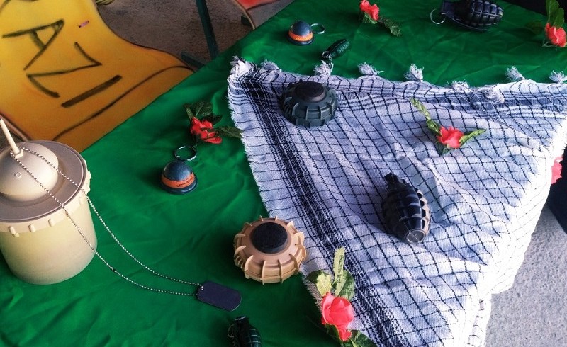 گزارش تصویری/ نمایشگاه دفاع مقدس در آموزش و پرورش سراوان