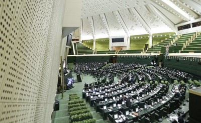 خیز مجلس برای کاهش قیمت مسکن/ نشست لاریجانی با ۲ وزیر هفته آینده برگزار می‌شود