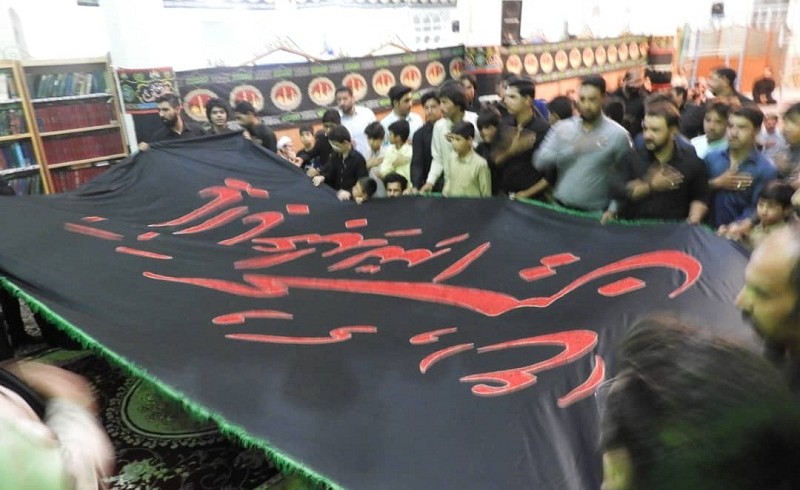 گزارش تصویری/ سوگواری و عزاداری شهروندان سراوانی در شب دوم محرم