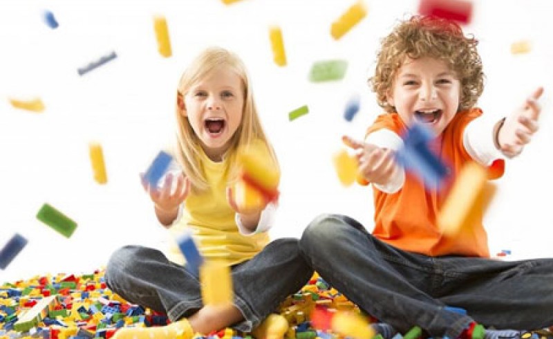 نکاتی مهم برای کنترل کودکان در مهمانی‌ها