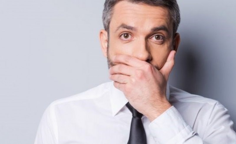 چه بیماری‌هایی باعث ایجاد بوی بد دهان می‌شوند؟