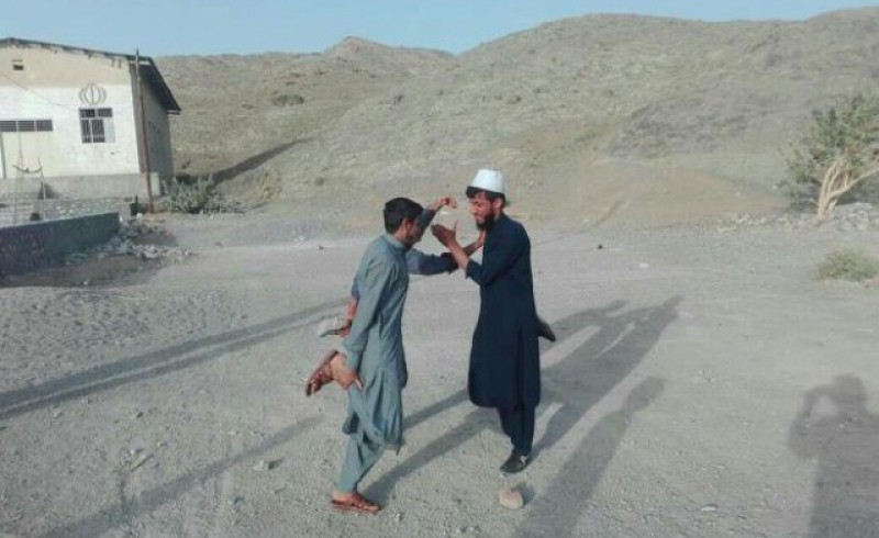 بازی های بومی و محلی گنجینه جاذبه های گردشگری سیستان و بلوچستان/ "کپگ" فعالیت گروهی برای افزایش حس تعاون و مشارکت جمعی