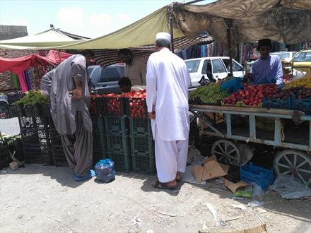 حال ناخوش خوشه چینان بازار اقتصاد در سیستان و بلوچستان/ سایه کرونا بساط دستفروشان را کساد کرد
