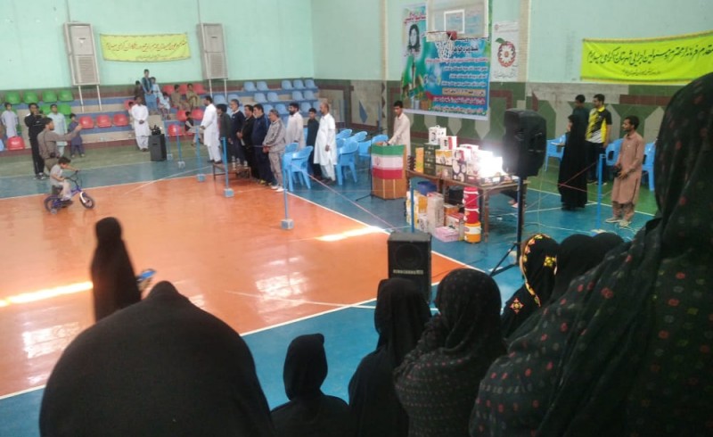 همایش پیاده روی عفاف و حجاب در شهرستان سراوان